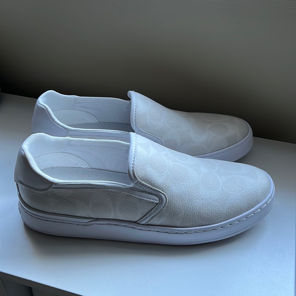 Woman’s Size 9 US